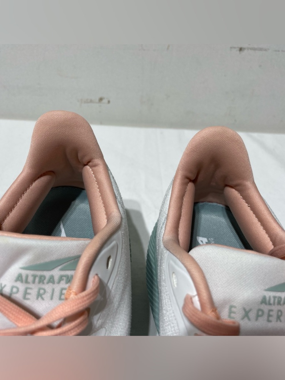Altra FWD Experience Running Shoes Womens 8.5 White Pink Zero Drop Comfort - Picture 12 of 16